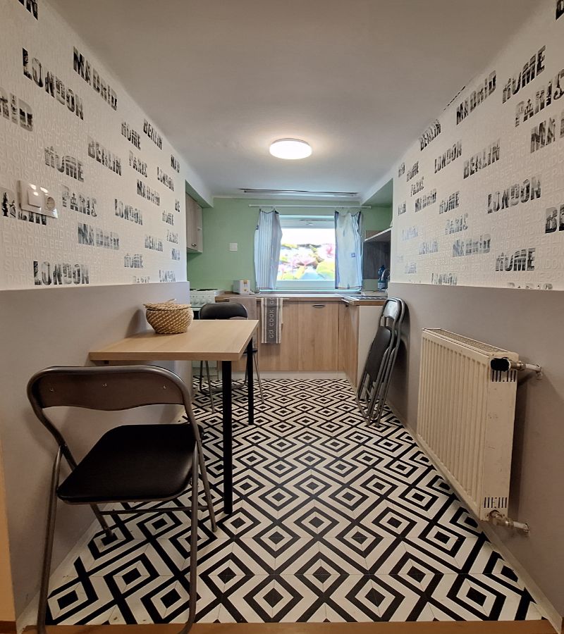 Eladó tégla lakás Hévízen - Eigentumswohnung in Héviz zu verkaufen