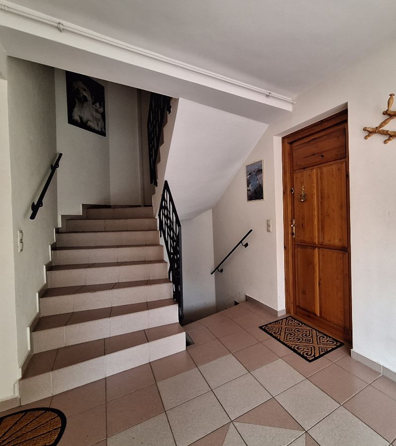 Téglalakás Hévizen eladó - Eigentumswohnung in Héviz zu verkaufen