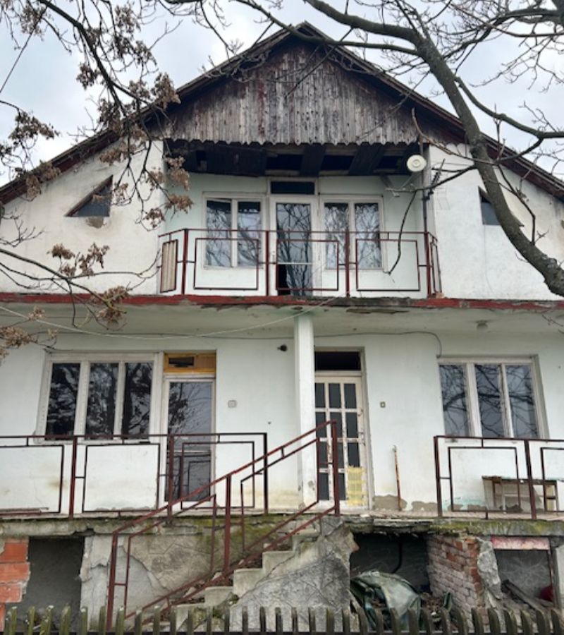 Eladó felújítandó családi ház Bujákon - Zu renovierendes Haus in Buják zu verkaufen