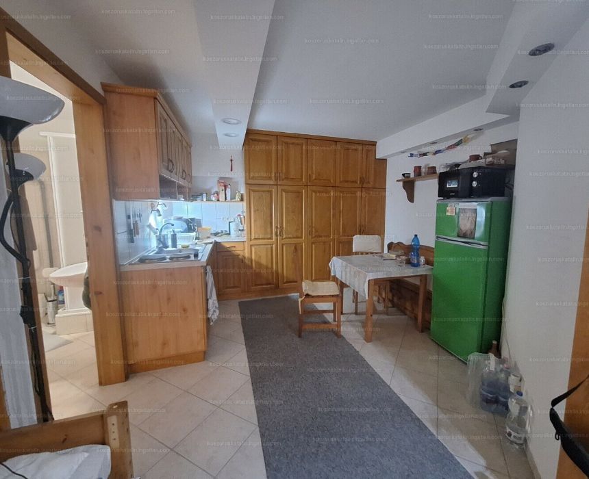 Eladó tároló Hévizen - Lagerraum in Héviz zu verkaufen