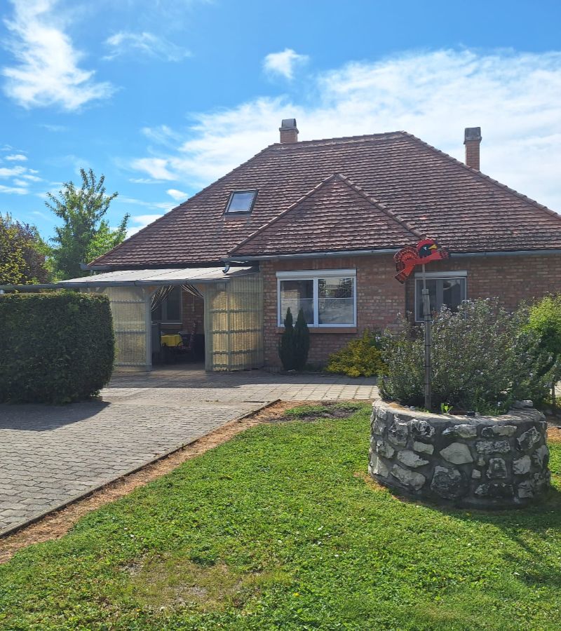Eladó családi ház Mihályfán - Einfamilienhaus in Mihályfa zu verkaufen