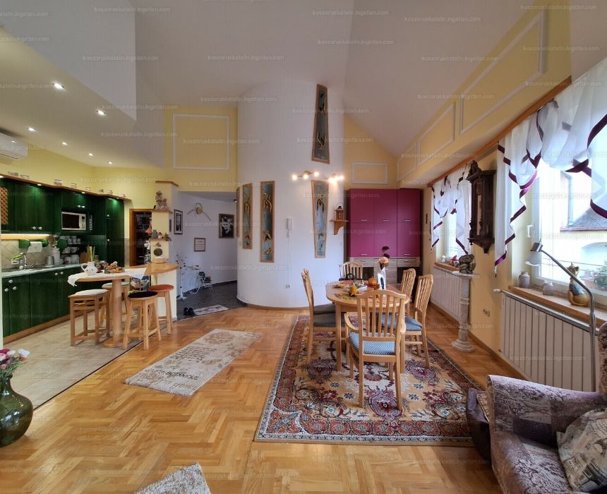 Családi ház Hévízen eladó - Mehrfamilienhaus in Hévíz zu verkaufen